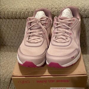 Ryka Sky Walk Fit Walking Shoes Size 9.5